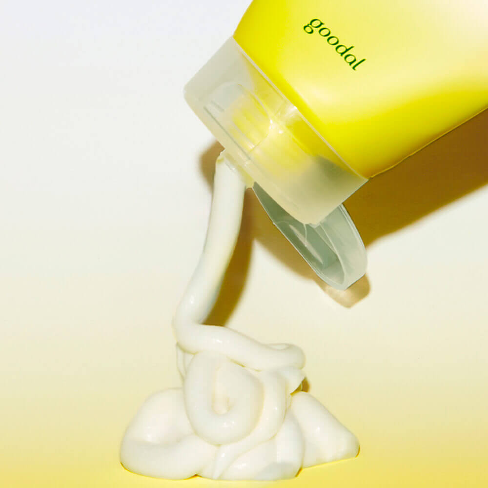 Осветляющая пенка для умывания с танжерином Goodal Green Tangerine Vita C Cleansing Foam