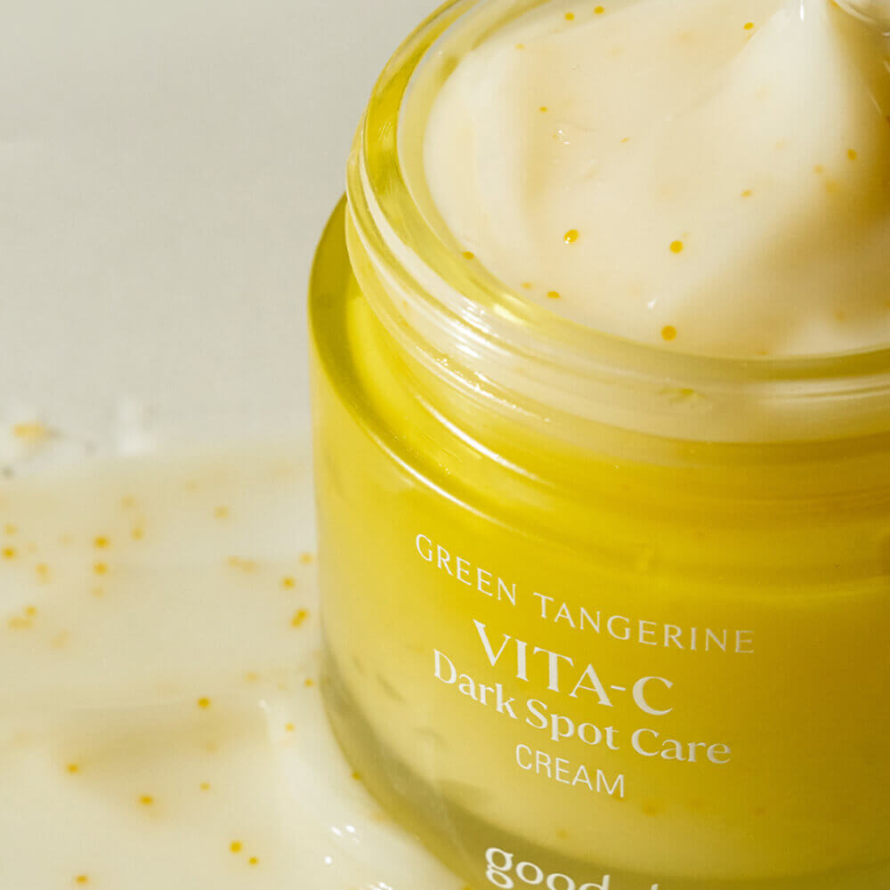 Осветляющий капсульный крем с танжерином Goodal Green Tangerine Vita C Dark Spot Care Cream