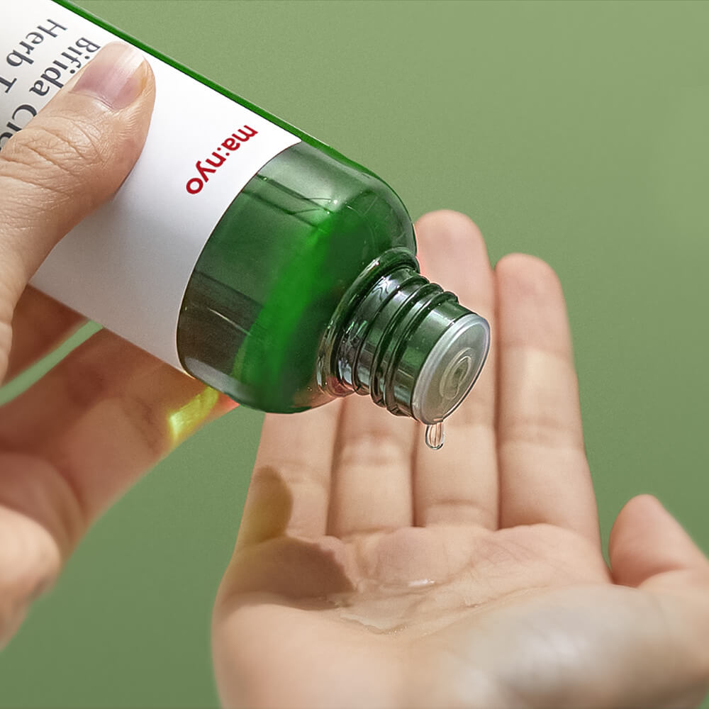 Успокаивающий тоник для чувствительной кожи Manyo Bifida Cica Herb Toner