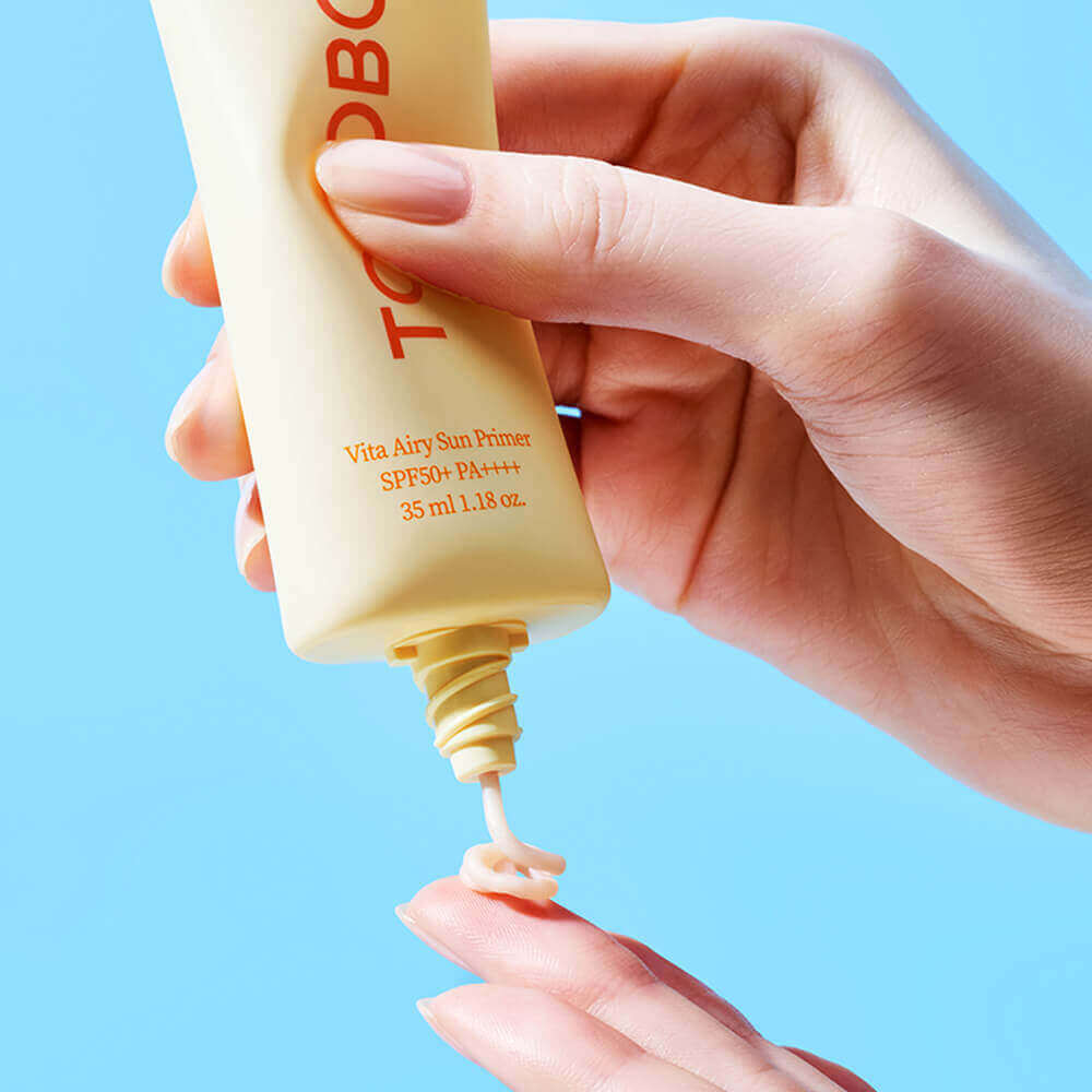 Солнцезащитный праймер для сужения пор Tocobo Vita Airy Sun Primer SPF50+ PA++++