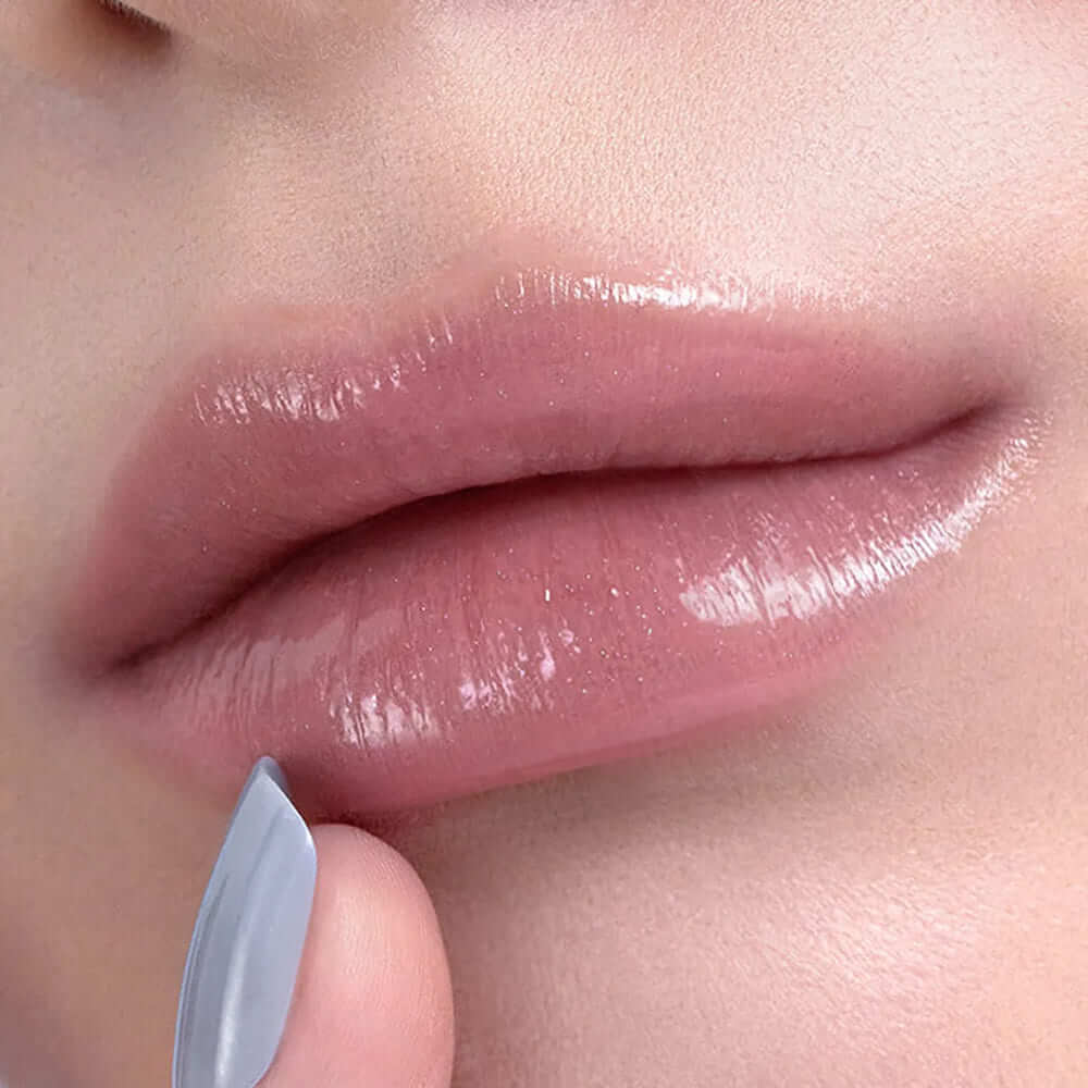 

Тающий бальзам для создания эффекта глазированных губ 3CE Shine Reflector #Lilac Glaze