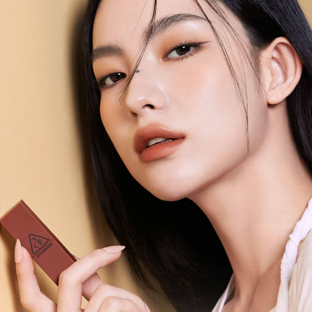 Матовая кремовая помада для губ 3CE Mood Recipe Matte Lip Color