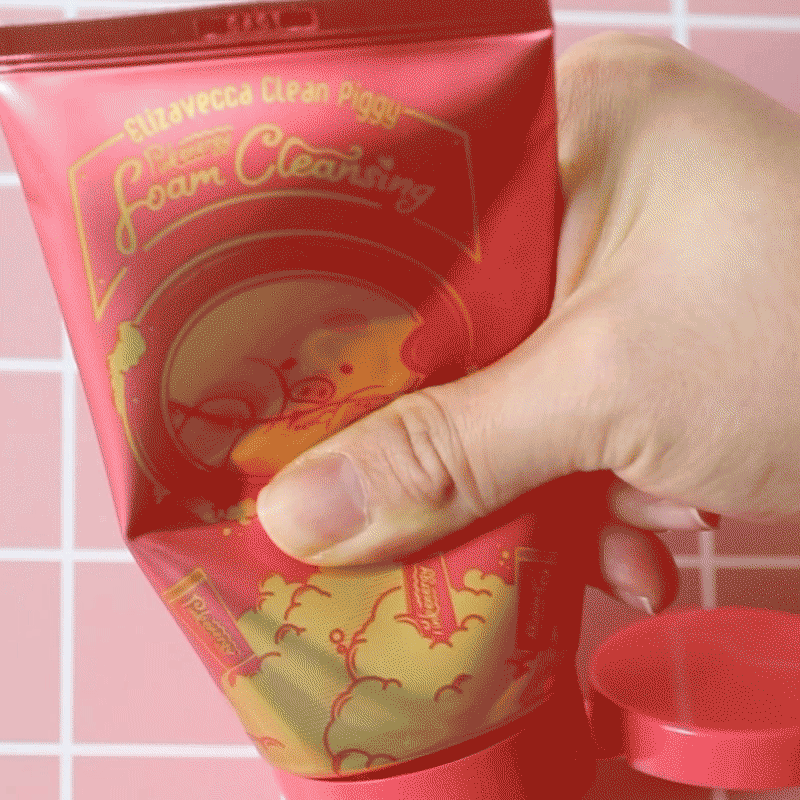 Ягодная пенка для умывания Elizavecca Clean Piggy Pinkenergy Foam Cleansing