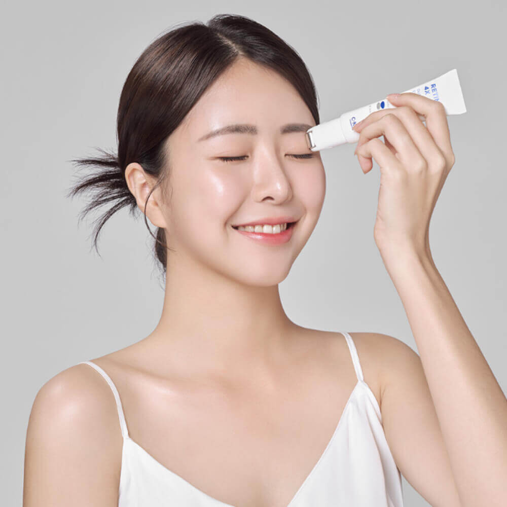 Липосомальный крем для век с роликовым массажёром CKD Retinal 4X Guasha Eye Cream