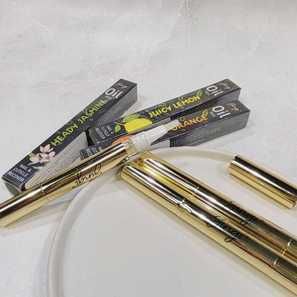 Смягчающее масло-карандаш для кутикулы Singi Oil Pen Nail & Cuticle Recover