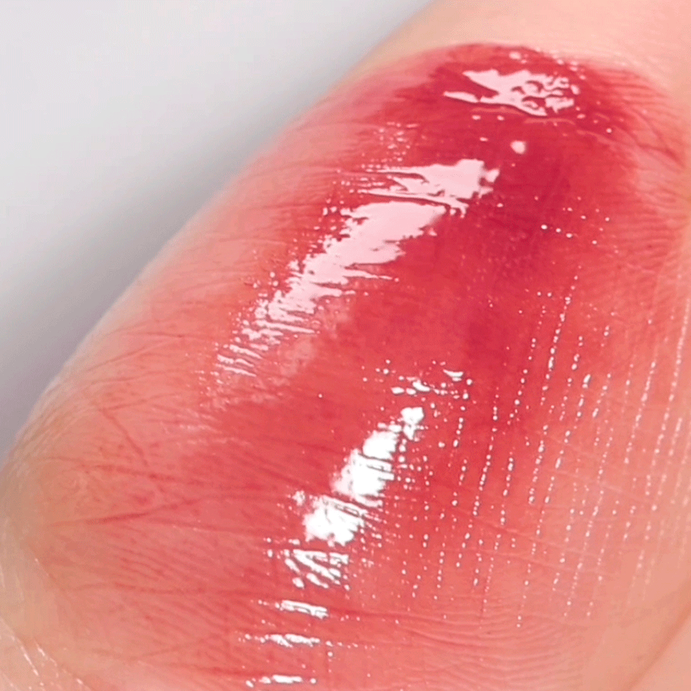 Глянцевый тинт для губ AMUSE Bebe Tint