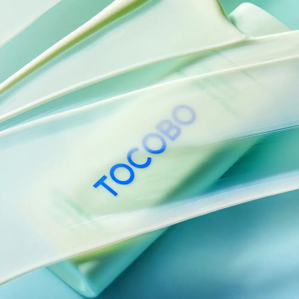 Успокаивающая солнцезащитная сыворотка Tocobo Cica Calming Sun Serum SPF50+ PA++++