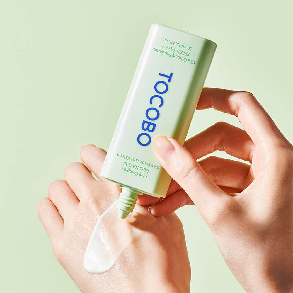 Успокаивающая солнцезащитная сыворотка Tocobo Cica Calming Sun Serum SPF50+ PA++++