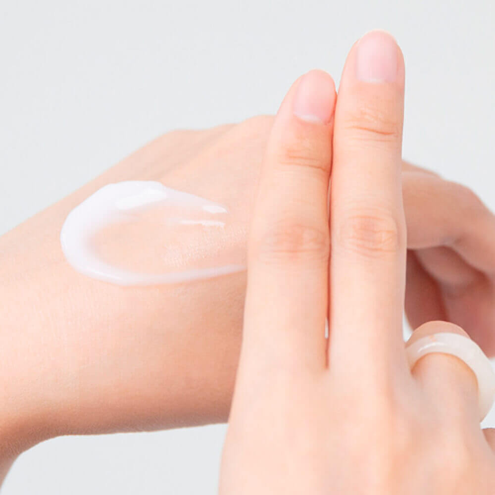 Успокаивающий крем от сухости с хауттюйнией Neogen Dermalogy Real Heartleaf Soothing Cream