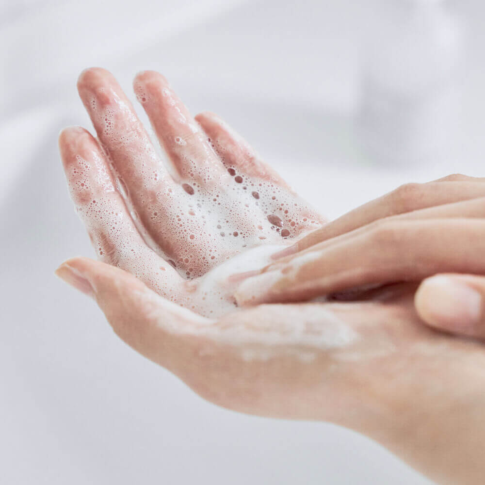 Гель-пенка для умывания с комплексом церамидов Celimax Dual Barrier Mild Gel Cleanser