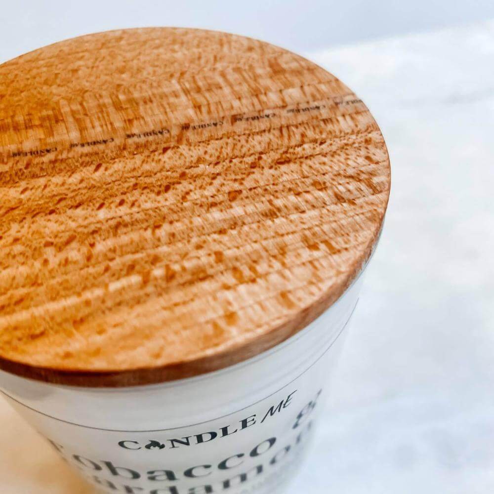 Ароматическая свеча с деревянным фитилём CANDLE ME Premium Quality Natural Wax