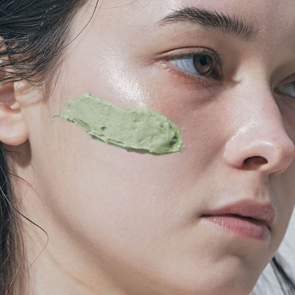 Очищающее средство с зелёным чаем и центеллой Arencia Fresh Green Rice Mochi Cleanser