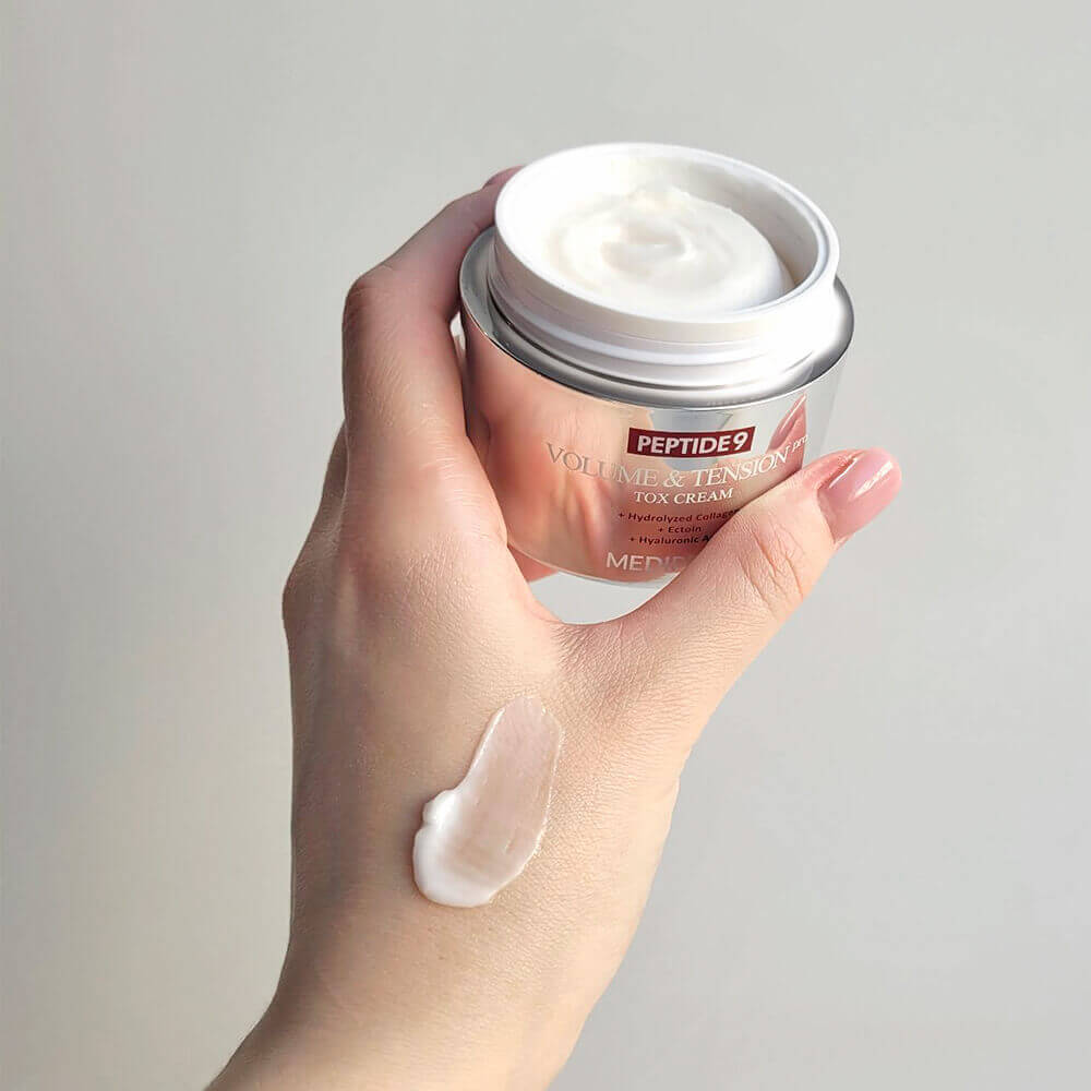 Пептидный крем с матриксилом от морщин MEDIPEEL Peptide 9 Volume & Tension Tox Cream Pro