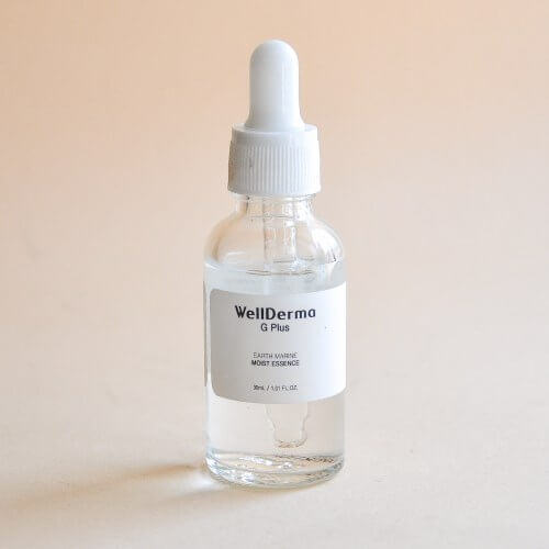 Эссенция для упругости кожи с морской водой WellDerma Earth Marine Moist Essence