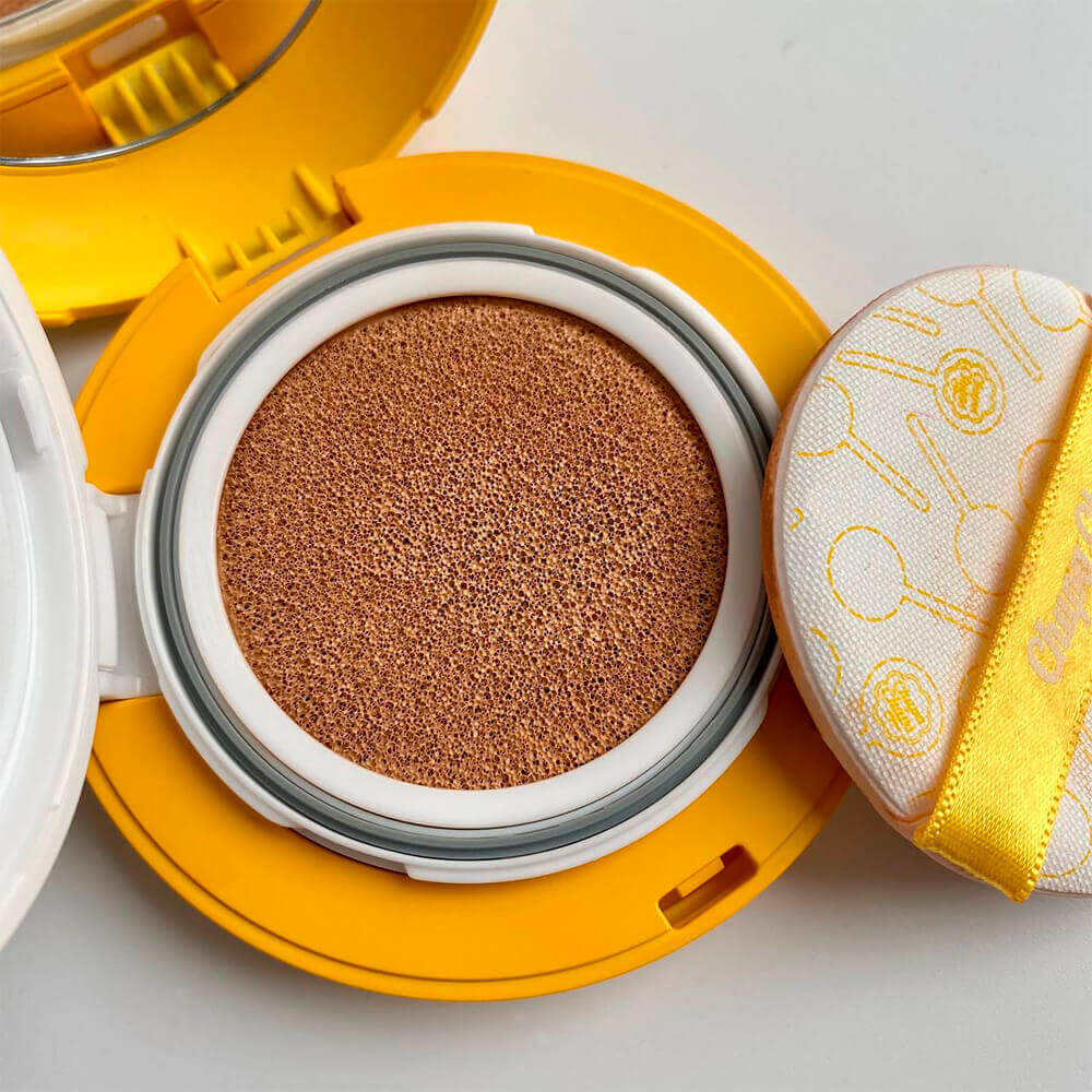Тональный кушон с блюр-эффектом Chupa Chups Candy Glow Cushion SPF 50+ PA++++