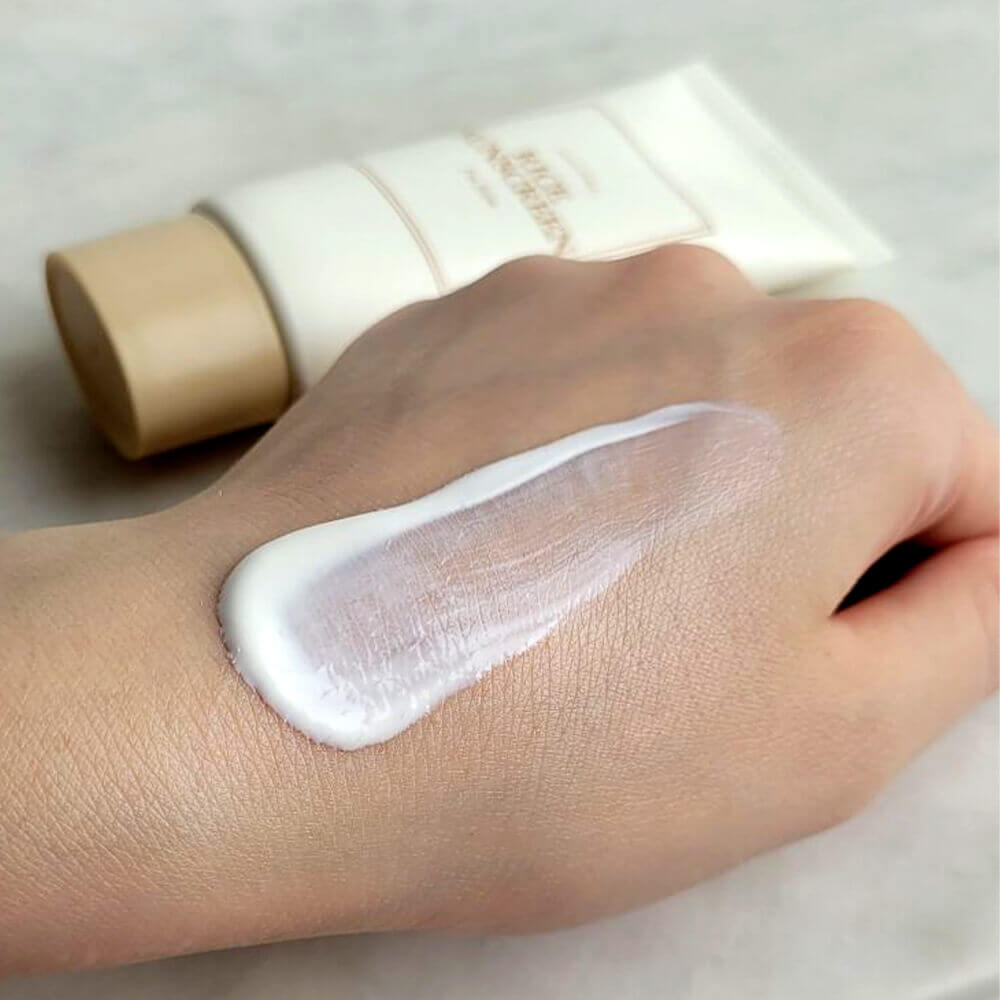 Минеральный санскрин на основе риса гоами I'm From Rice Sunscreen SPF50+ PA++++