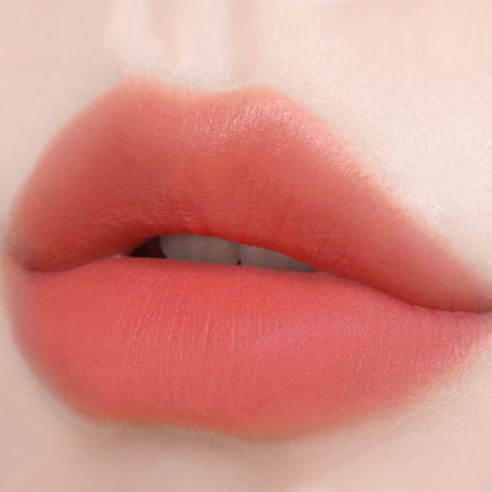 Матовый тинт-бальзам для губ BRAYE Thin Water Blur Tint 04 Adorable