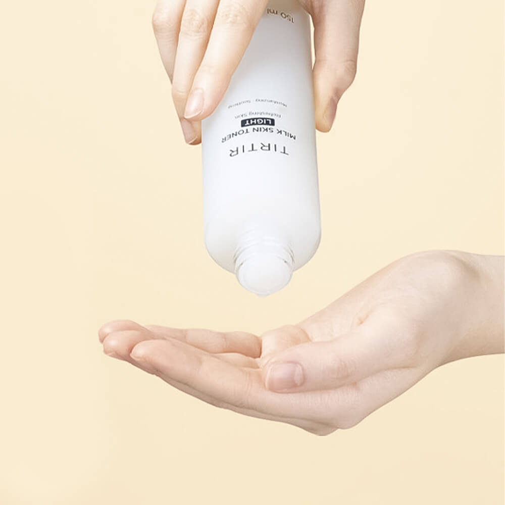 Лёгкий молочный тонер с 4% ниацинамида TIRTIR Milk Skin Toner Light