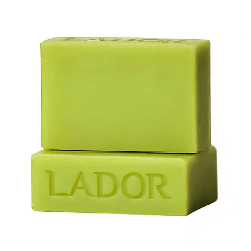 Твёрдый бессиликоновый шампунь с васаби Lador Wasabi Shampoo Bar