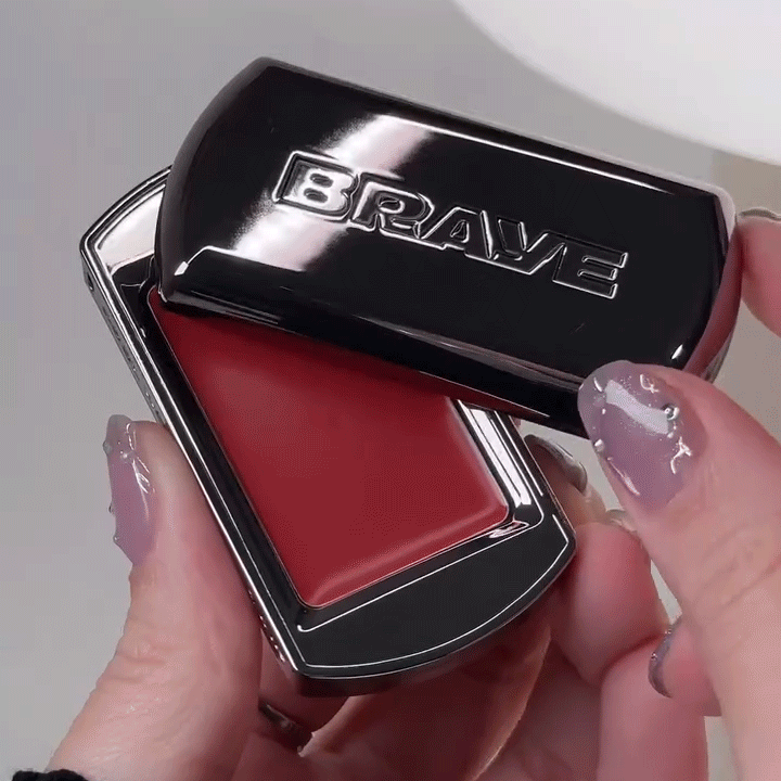 Компактный вельветовый бальзам для губ и щёк BRAYE Lipsleek Blur