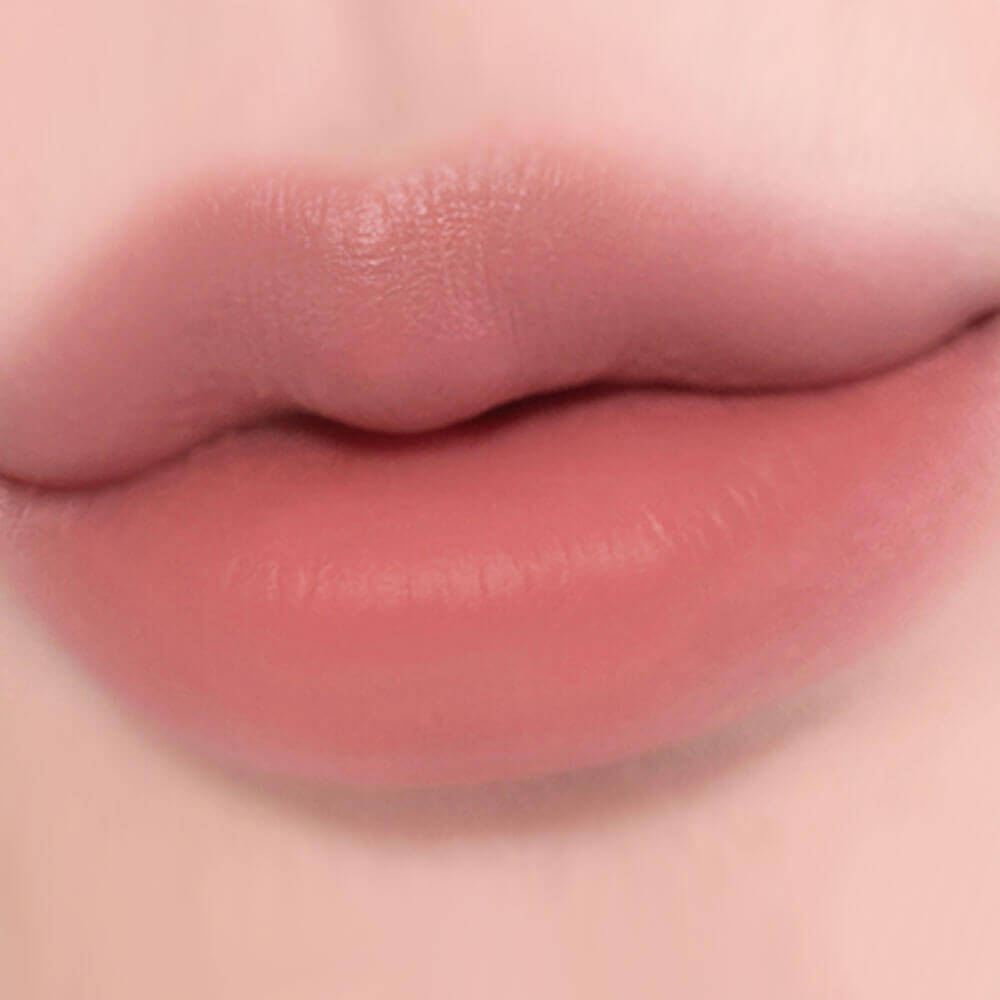 Мягкий кремовый карандаш для губ CLIO Butter Balm Crayon 04 Modern Art Beige