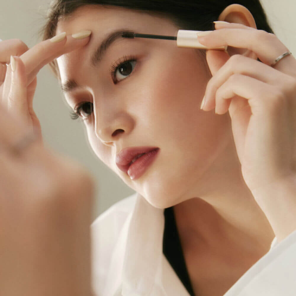 Фиксирующий гель для бровей hince Signature Brow Shaper