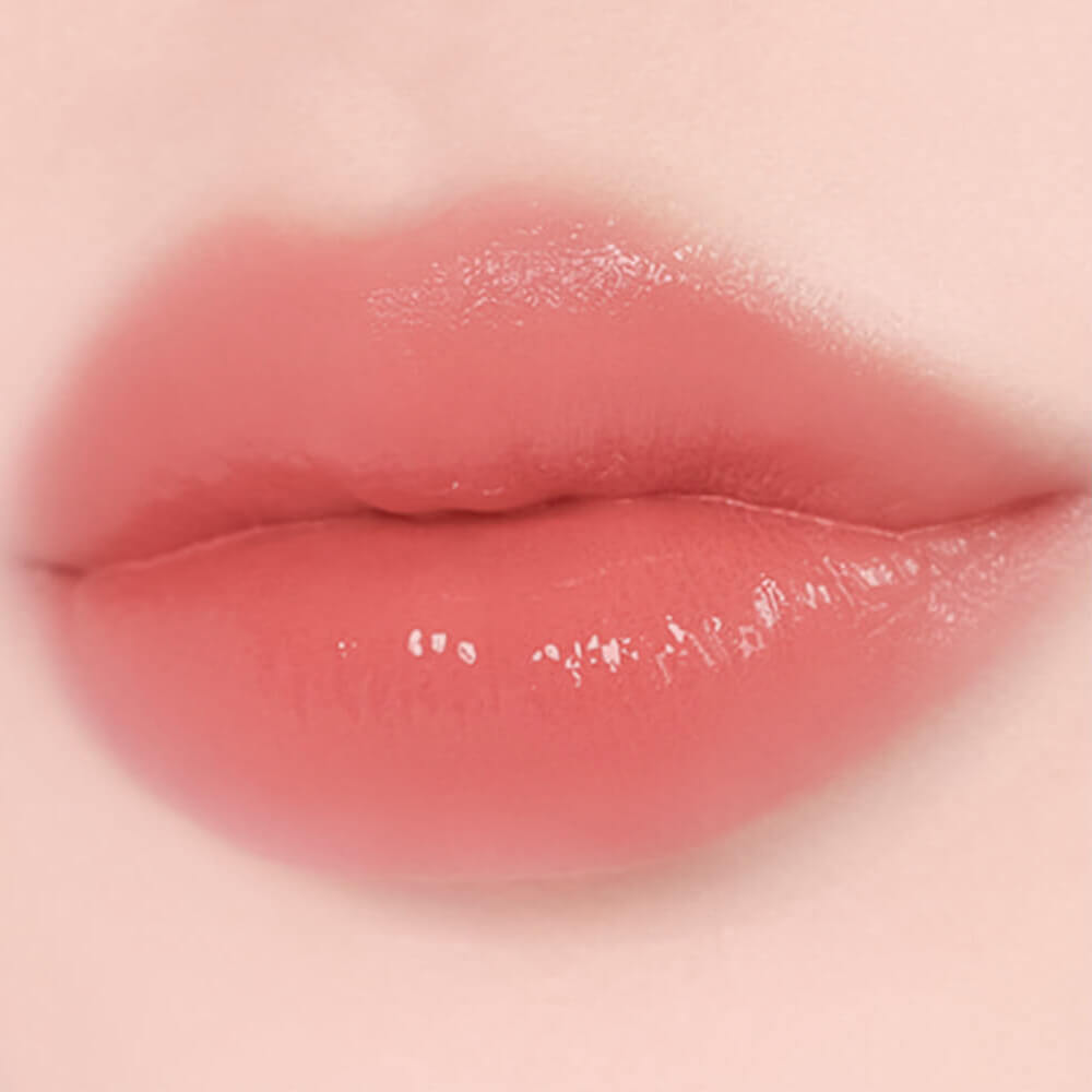 

Компактный увлажняющий бальзам для губ и щёк BRAYE Lipsleek 11 Breezy