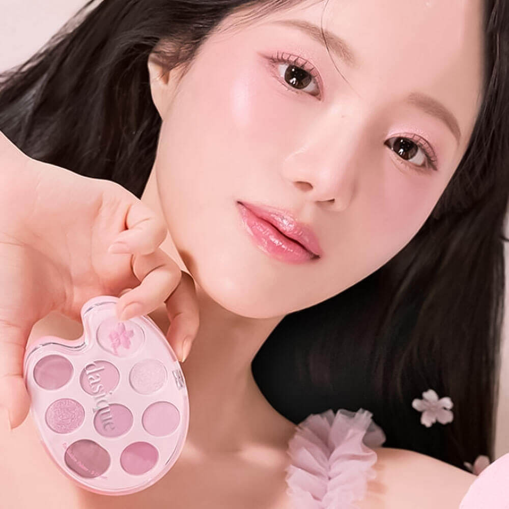 Лимитированная палетка теней для век Dasique Pink Blossom Shadow Palette