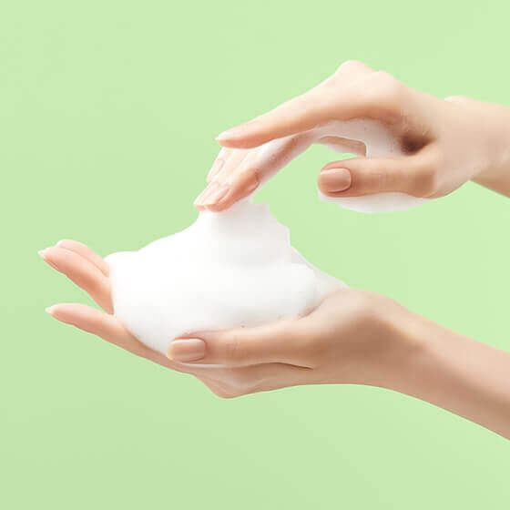 Гипоаллергенный гель для душа с пробиотиками и LHA UIQ Biome Remedy Body Wash