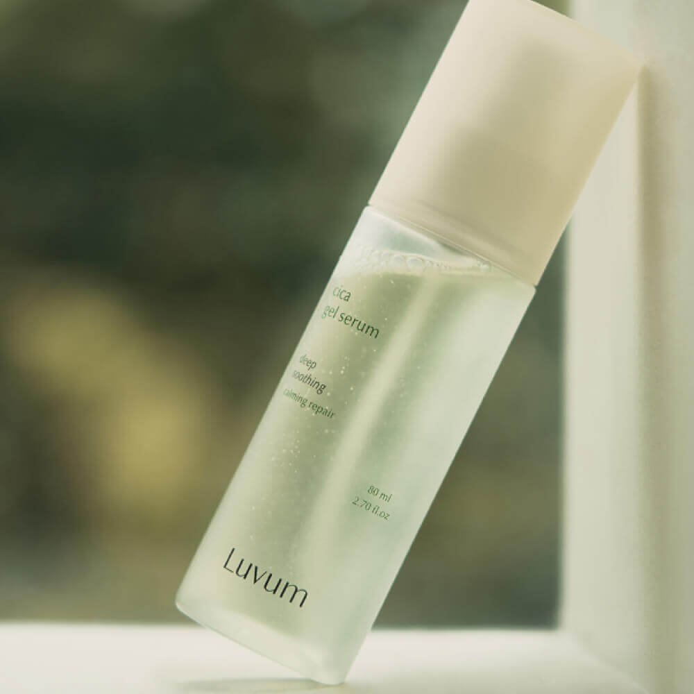Успокаивающая сыворотка-спрей с центеллой Luvum Calming Repair Cica Gel Serum