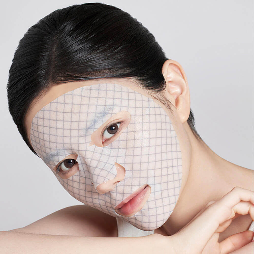 Графеновая маска с ботулиническим пептидом и коллагеном Arocell Botulcare Graphene Mask