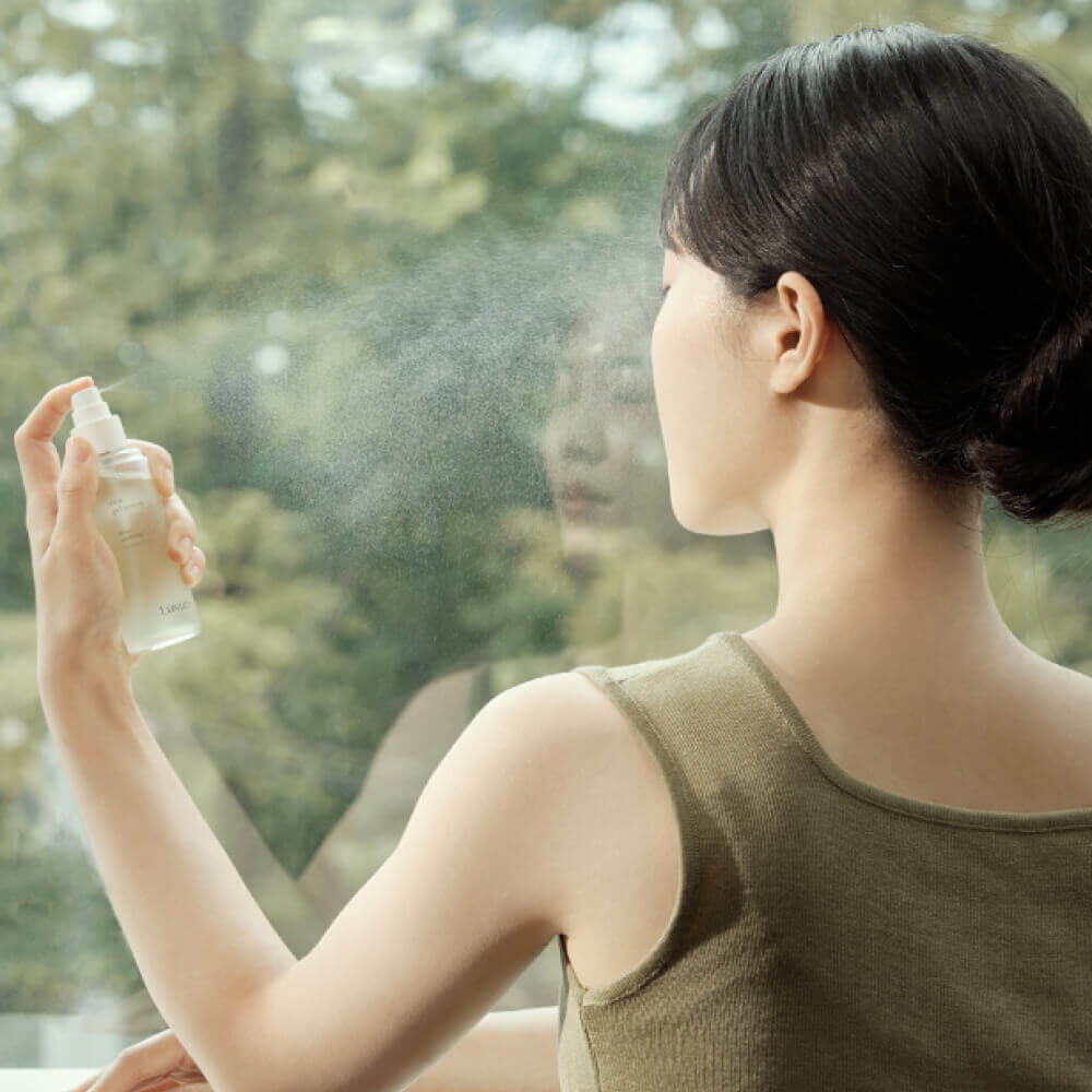 Успокаивающая сыворотка-спрей с центеллой Luvum Calming Repair Cica Gel Serum