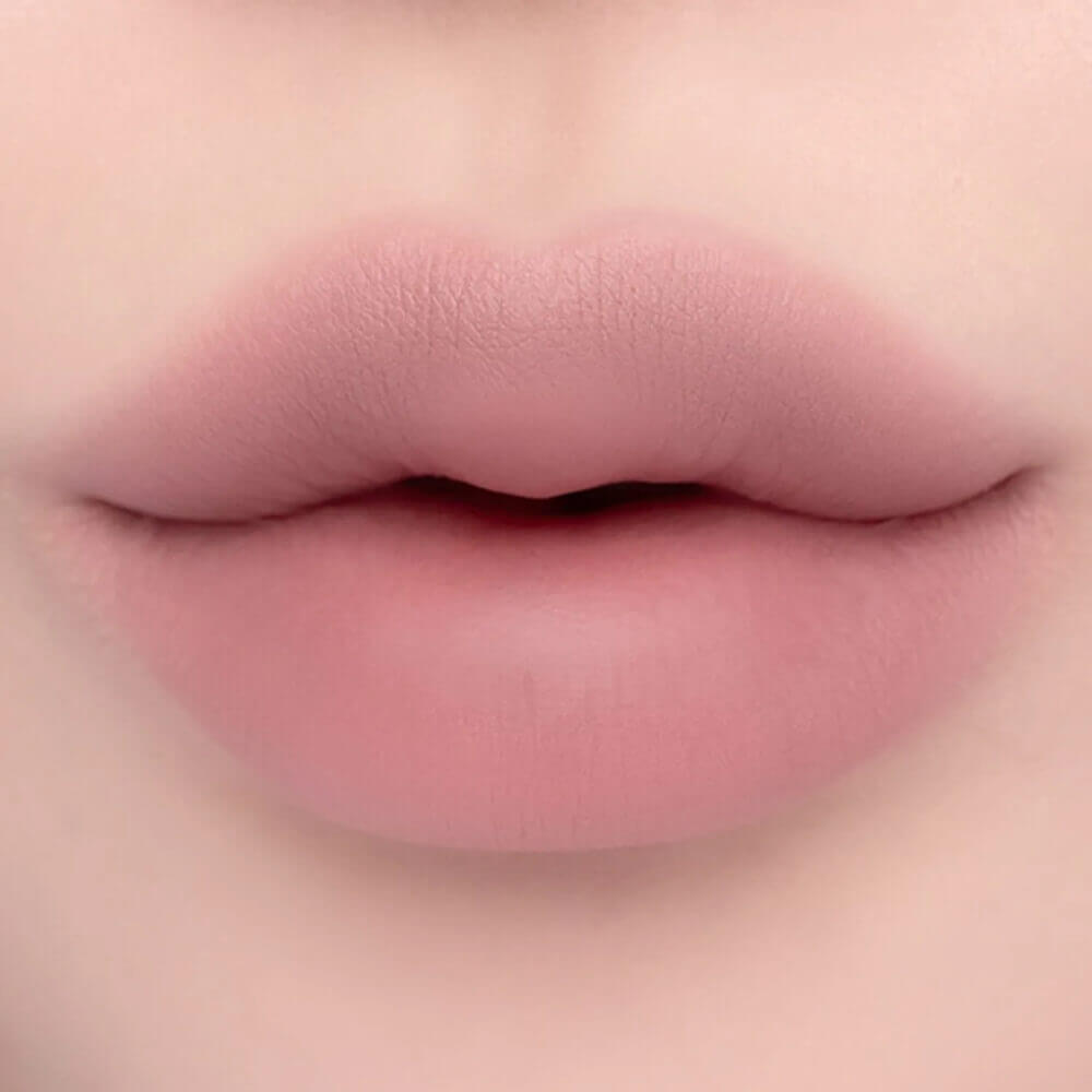 Вельветовый карандаш для губ CLIO Velvet Lip Pencil 12 Blush Pink