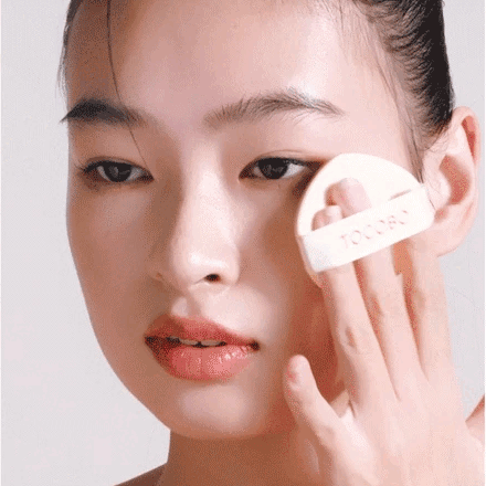 Кушон с натуральным сияющим финишем Tocobo Apple Dewy Fit Cushion SPF50+ PA++++