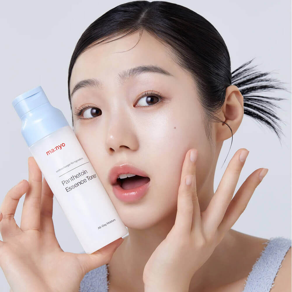 Увлажняющий тонер-эссенция для обезвоженной кожи Manyo Panthetoin Essence Toner