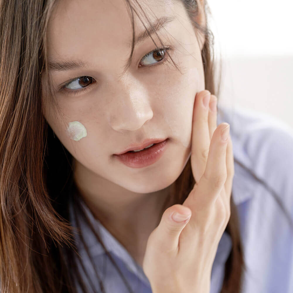 Цветная база под макияж для коррекции несовершенств nuse Care Tone-Up