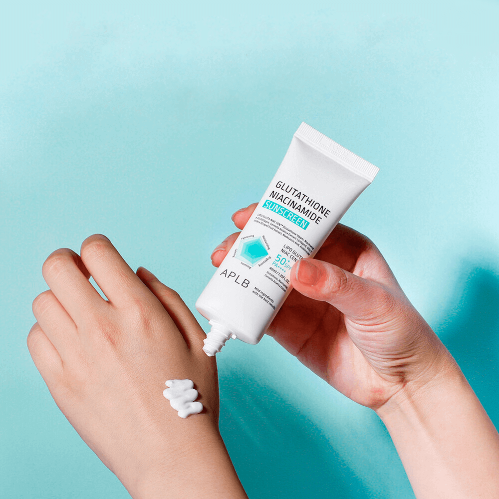 Солнцезащитный крем APLB Glutathione Niacinamide Sunscreen SPF50+ PA++++