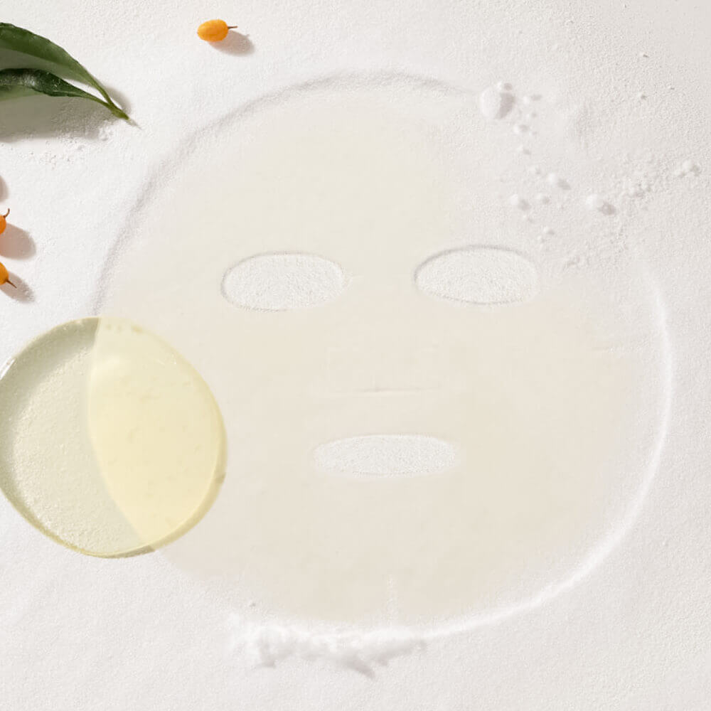 Осветляющая маска с ниацинамидом Round Lab Vita Niacinamide Dark Spot Serum Mask