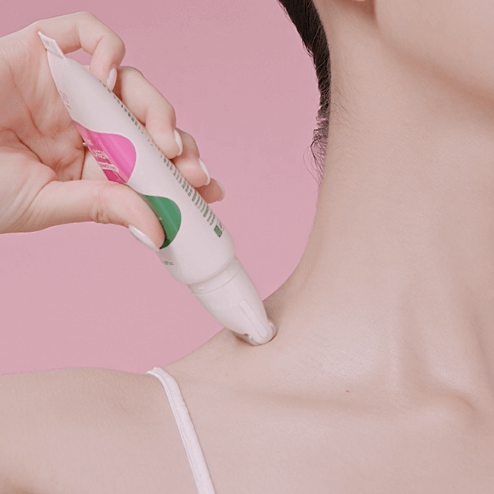 Роликовый крем для массажа шеи с ретиналем CKD Retino Collagen Small Molecule 300 Guasha Neck Cream