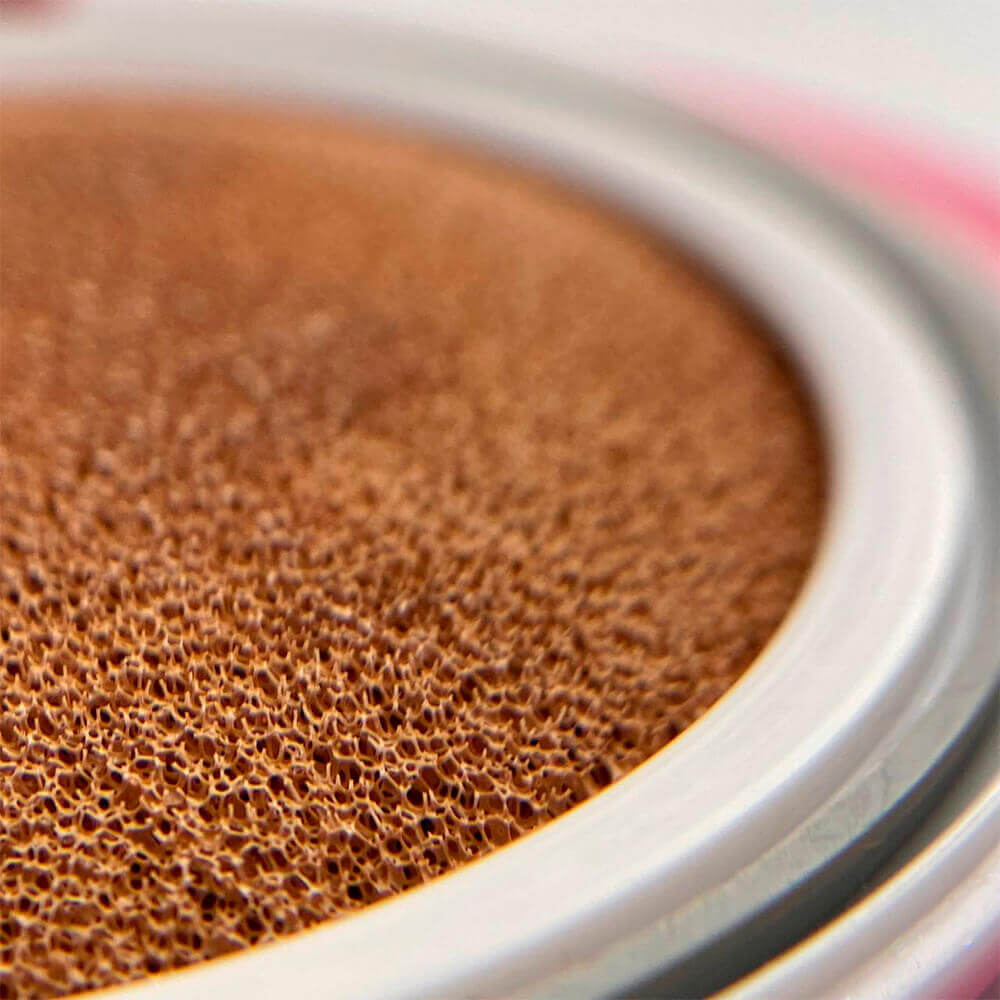 Тональный кушон с блюр-эффектом Chupa Chups Candy Glow Cushion SPF 50+ PA++++