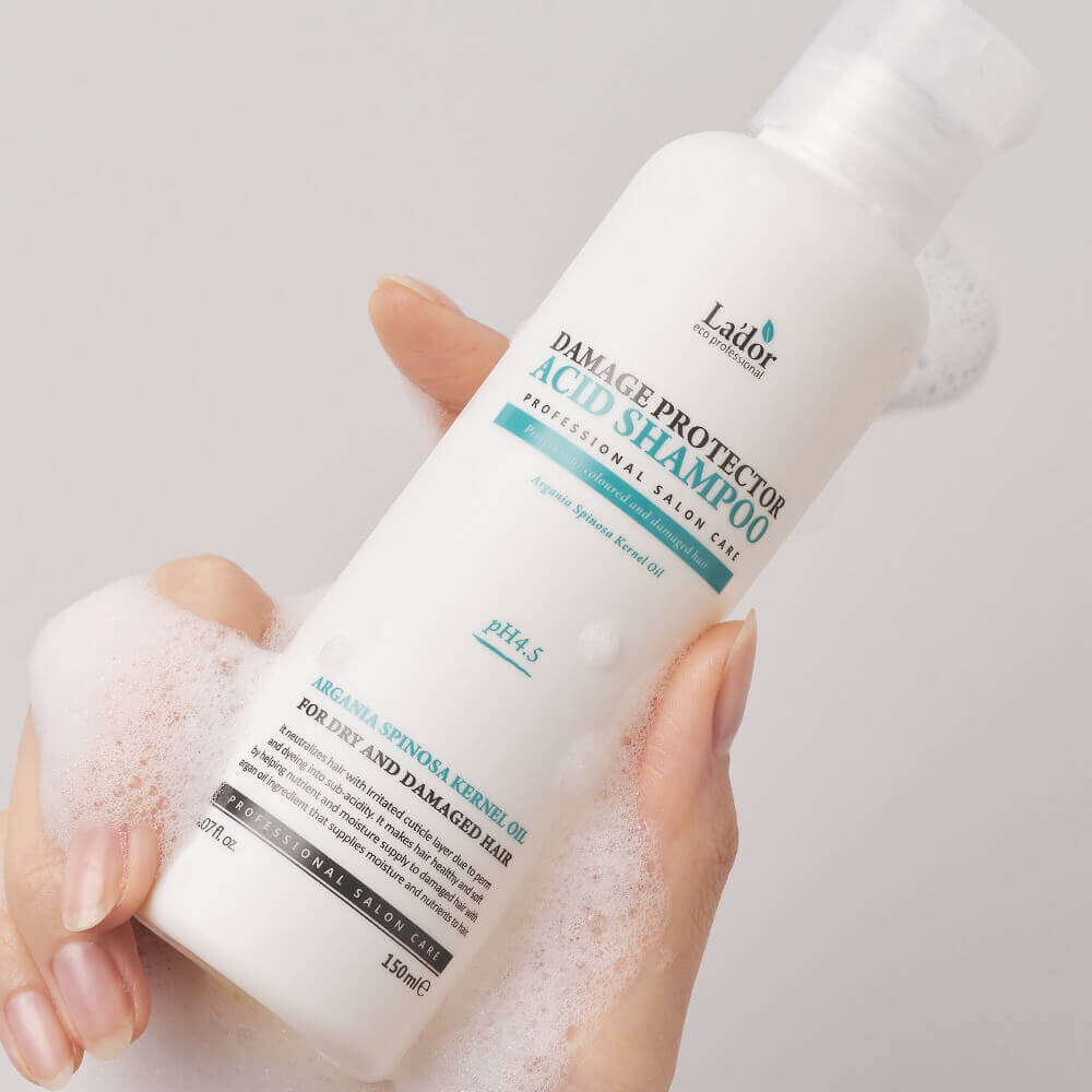 Защитный шампунь для поврежденных волос Lador Damage Protector Acid Shampoo