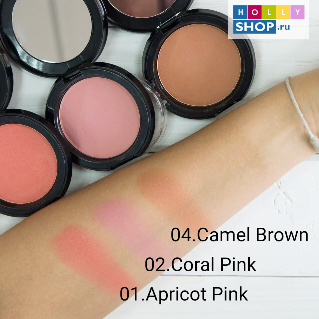 Компактные румяна с легким мерцанием Ottie Lovely Blusher