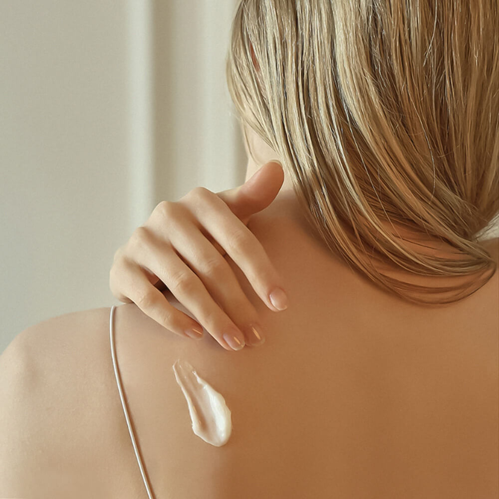 Парфюмированный лосьон для тела TEABLESS Perfume Body Lotion