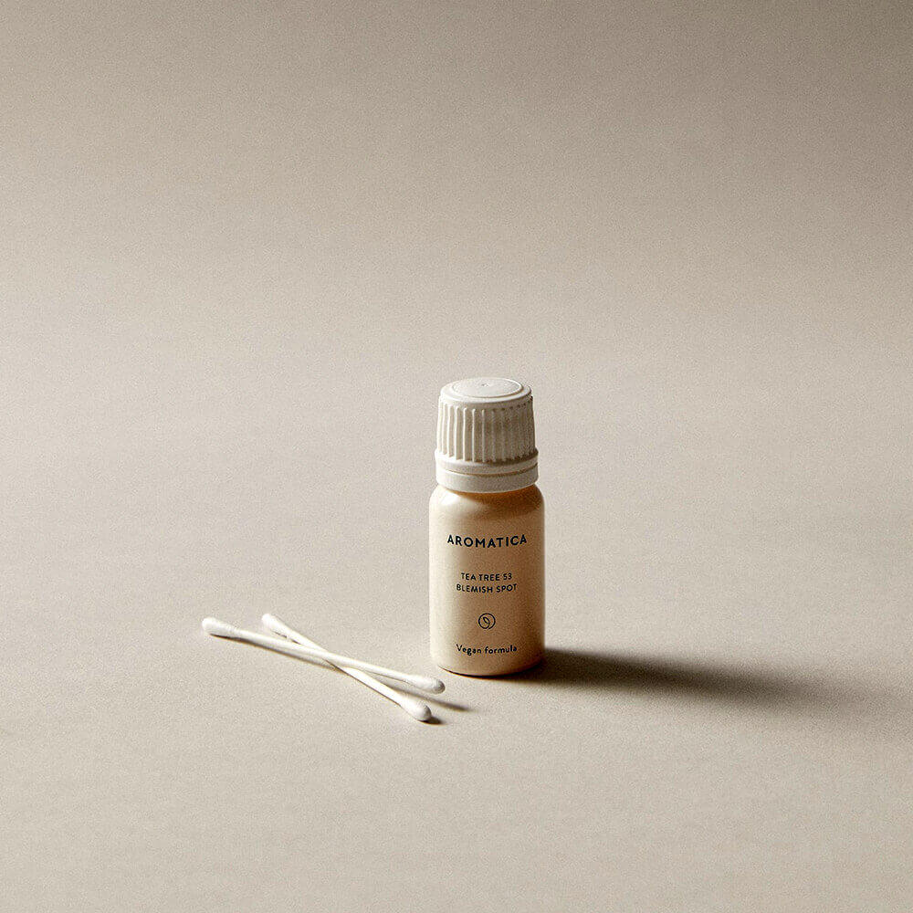 Локальное средство с чайным деревом для проблемной кожи AROMATICA Tea Tree 53 Blemish Spot 