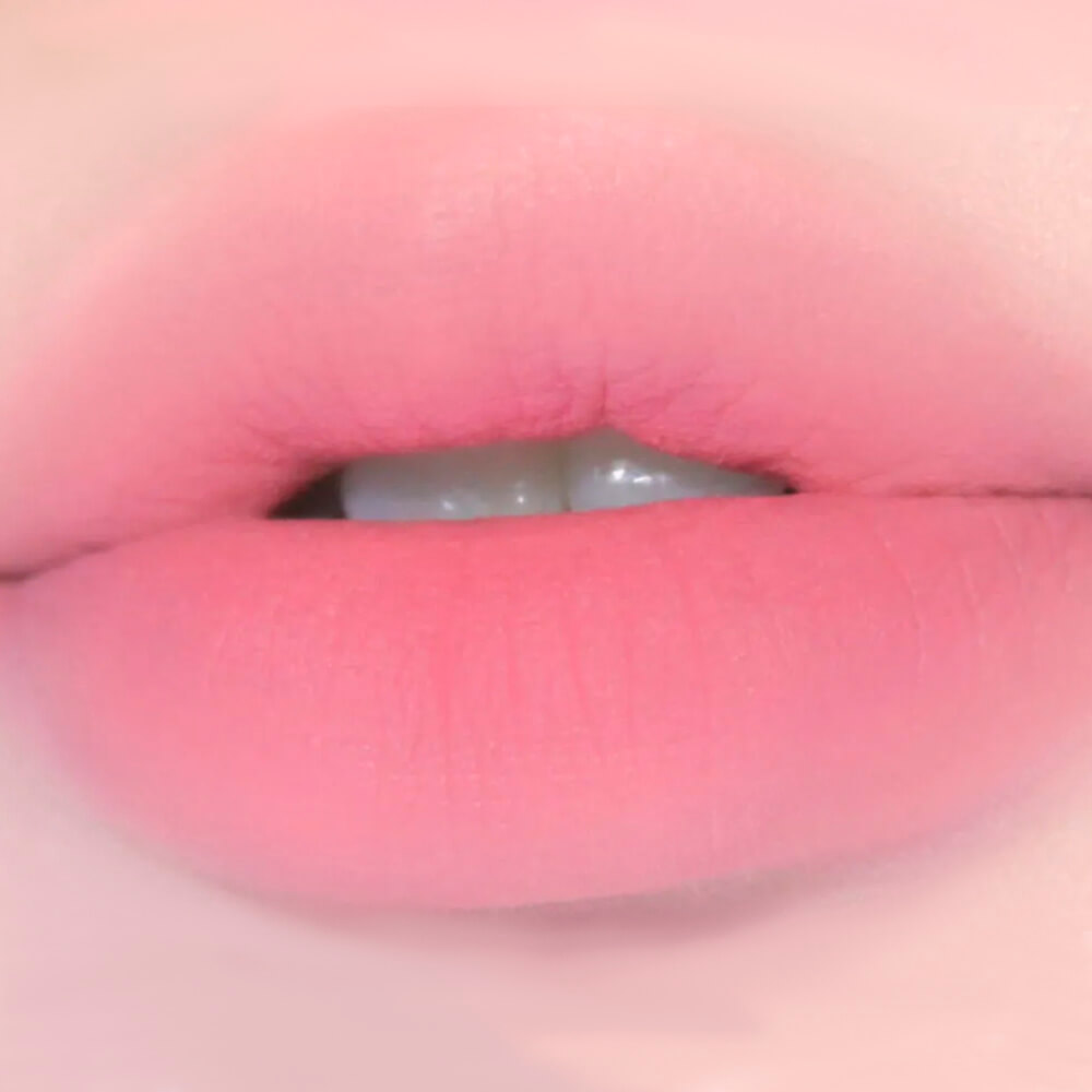 Вельветовый бальзам-пудинг для губ и щёк fwee Lip&Cheek Blurry Pudding Pot BS02 Into