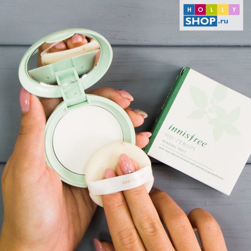 Бесцветная минеральная матирующая компактная пудра Innisfree No Sebum Mineral Pact