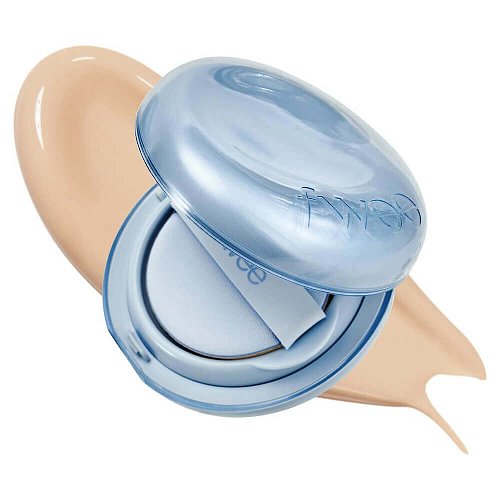 Тональный кушон с сияющим финишем fwee Cushion Glass Natural SPF50+ РА+++